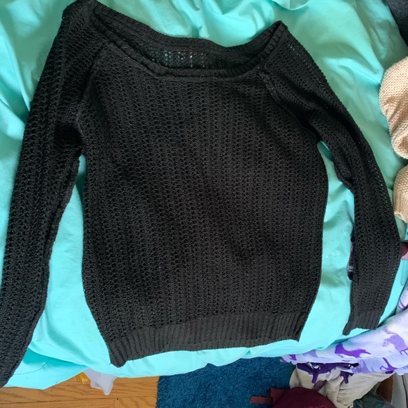 Shirts - Picture 3 of 3